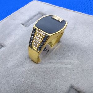 Men's Ring Gold Inlaid Black Onyx Stone W/Zircon Diamonds Dressy Style Ring 13.5
